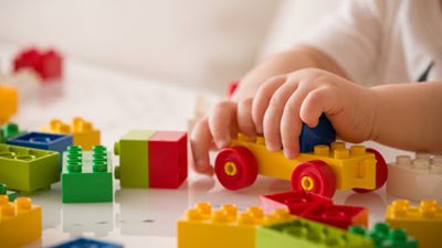 Minister announces consultation on a review of regulations for Early Learning & Care