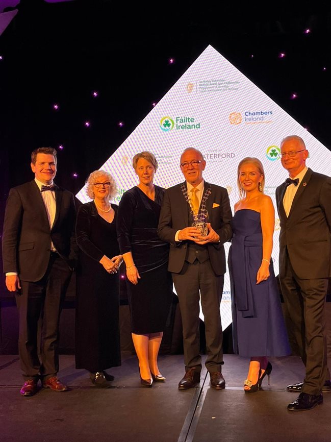 Image of recipients of Chambers Ireland Tourism Awards