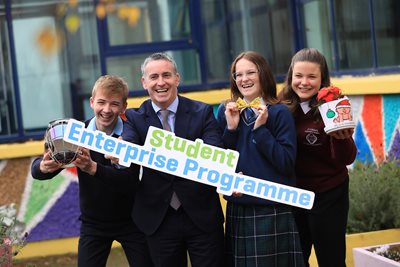 Minister English launches Ireland's largest Student Enterprise Programme for 2023